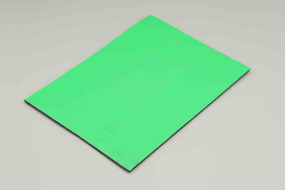 Apple Green 1.22M Pvdf alum composiet paneel Spiegel Afwerking Acp Kleurplaat Voor gordijnmuren