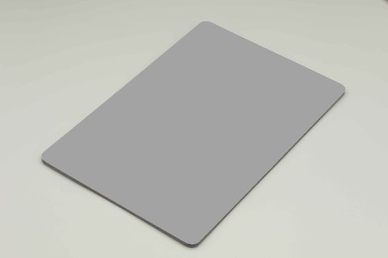 UP topkwaliteit Grijze Aluminium Composite Panel Vaste kleur Standaard Grootte decoratie PE coating