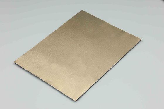 HDPE geborsteld aluminiumcompositpaneel 4 mm 1,22 x 2,44 m Pe aluminiumcompositpaneel