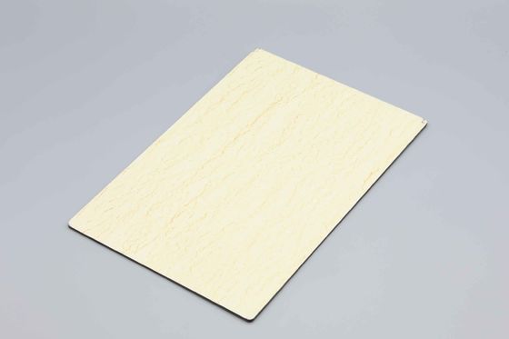 PVDF Aluminium Composite Panel 3mm Dikte Premium PVDF Fluorkoolstofcoating Low Gloss Matte Finish ≤30GU In hotels Officiën Luxewoningen