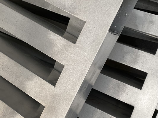 Decoratief U-vormig aluminium plafond metalen gehangen aluminium plafondpaneel